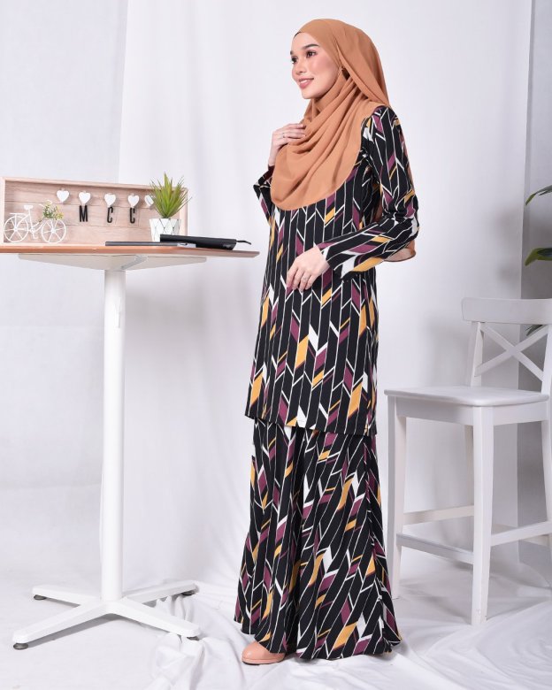 Baju Kurung Nicole - Mystery Black