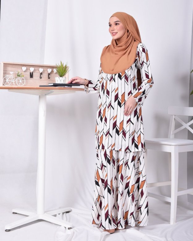 Baju Kurung Nicole - Cotton White