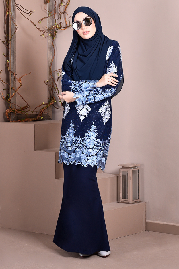 Baju Kurung Lace Ombre Sophie - Marine Blue