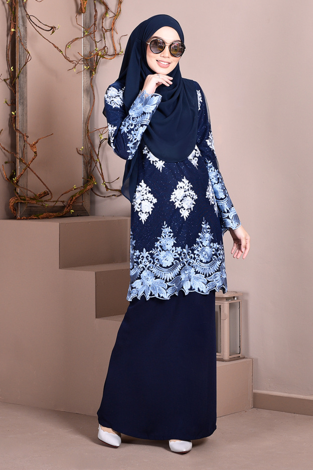 Baju Kurung Lace Ombre Sophie - Marine Blue