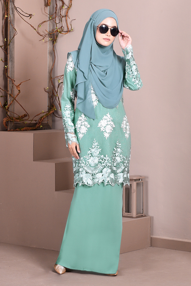 Baju Kurung Lace Ombre Sophie - Mint Green