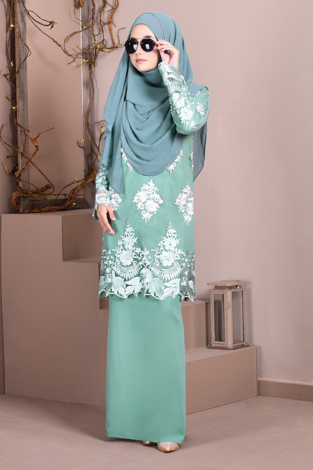 Baju Kurung Lace Ombre Sophie - Mint Green