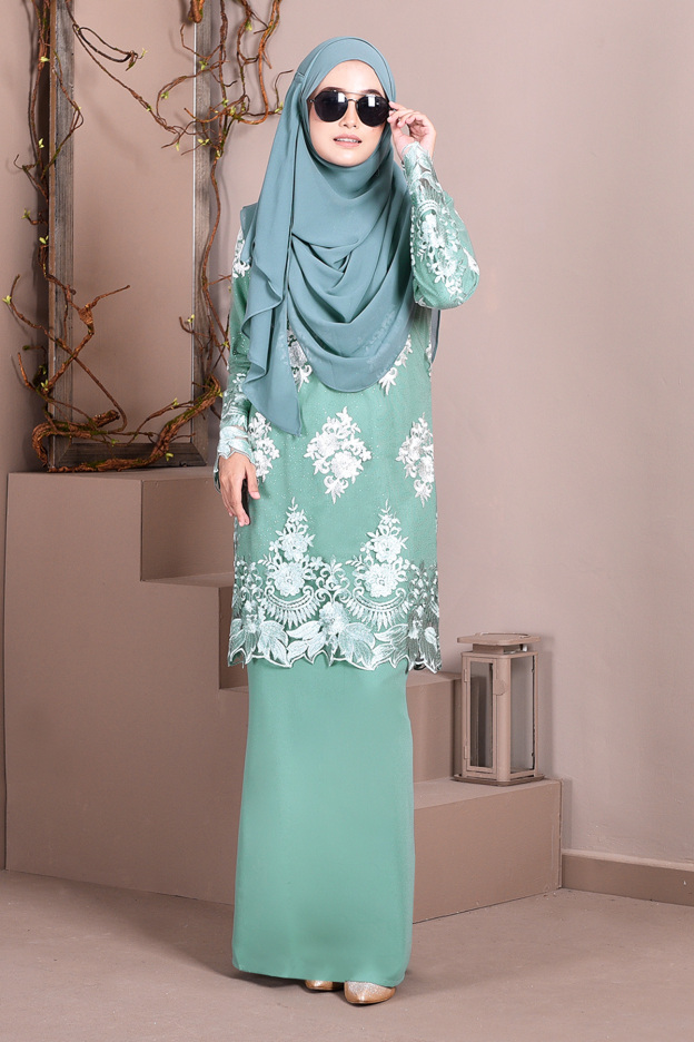 Baju Kurung Lace Ombre Sophie - Mint Green