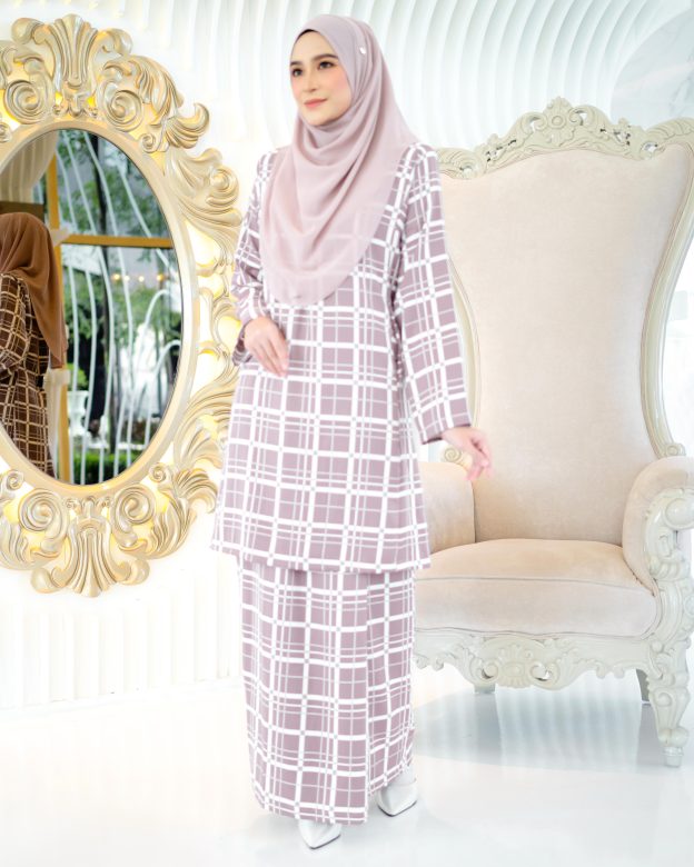 Baju Kurung Pahang Aliza - Royal Purple