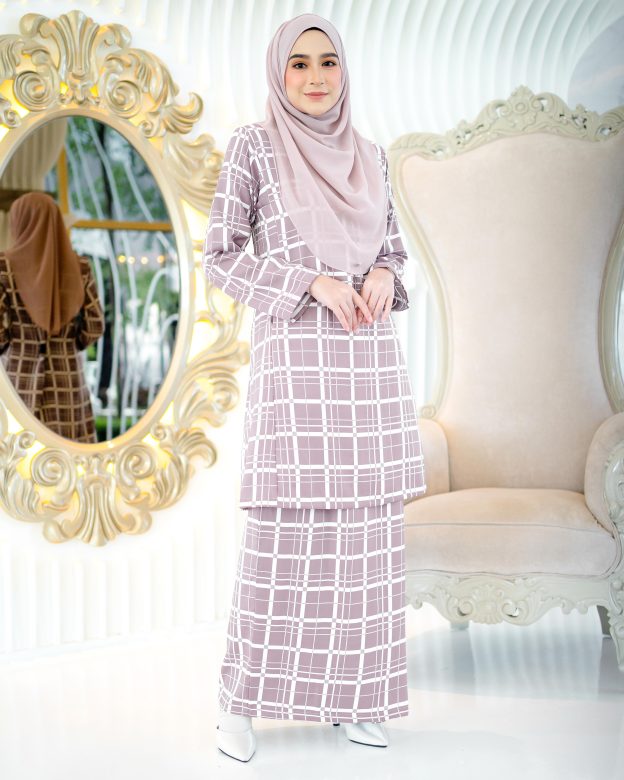 Baju Kurung Pahang Aliza - Royal Purple