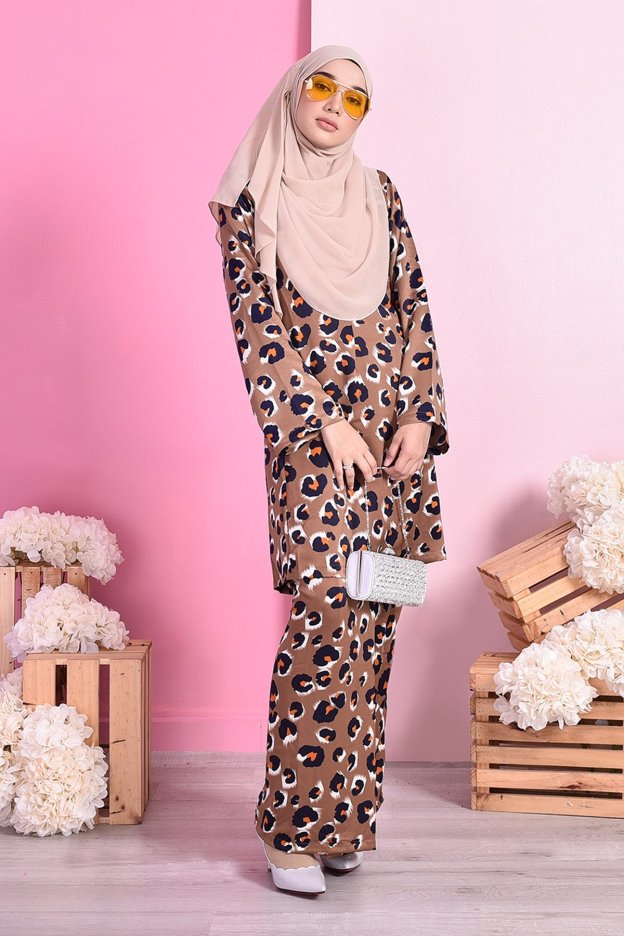 Baju Kurung Pahang Haliza - Brown
