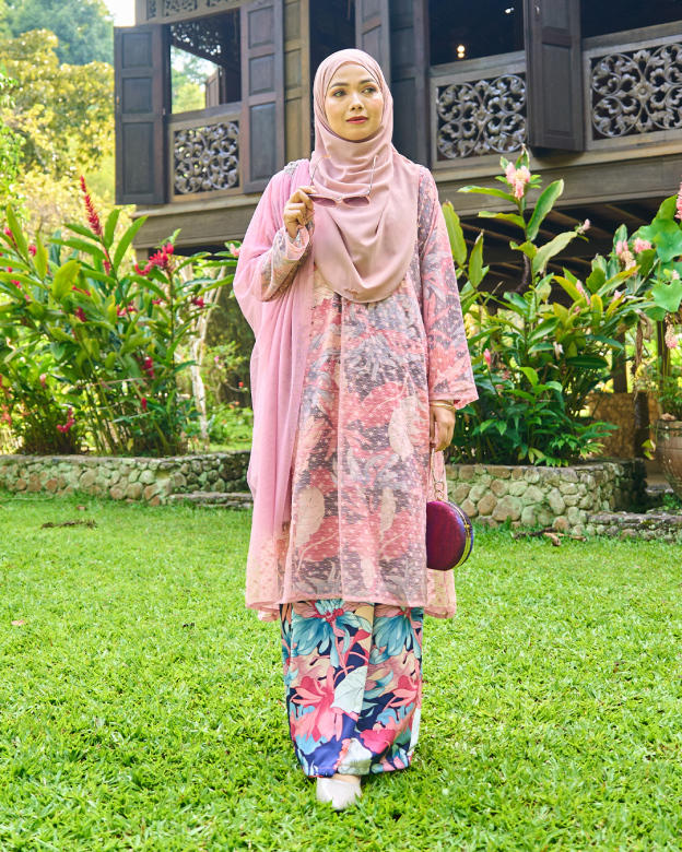 Baju Kurung Pahang Lace Raihanah