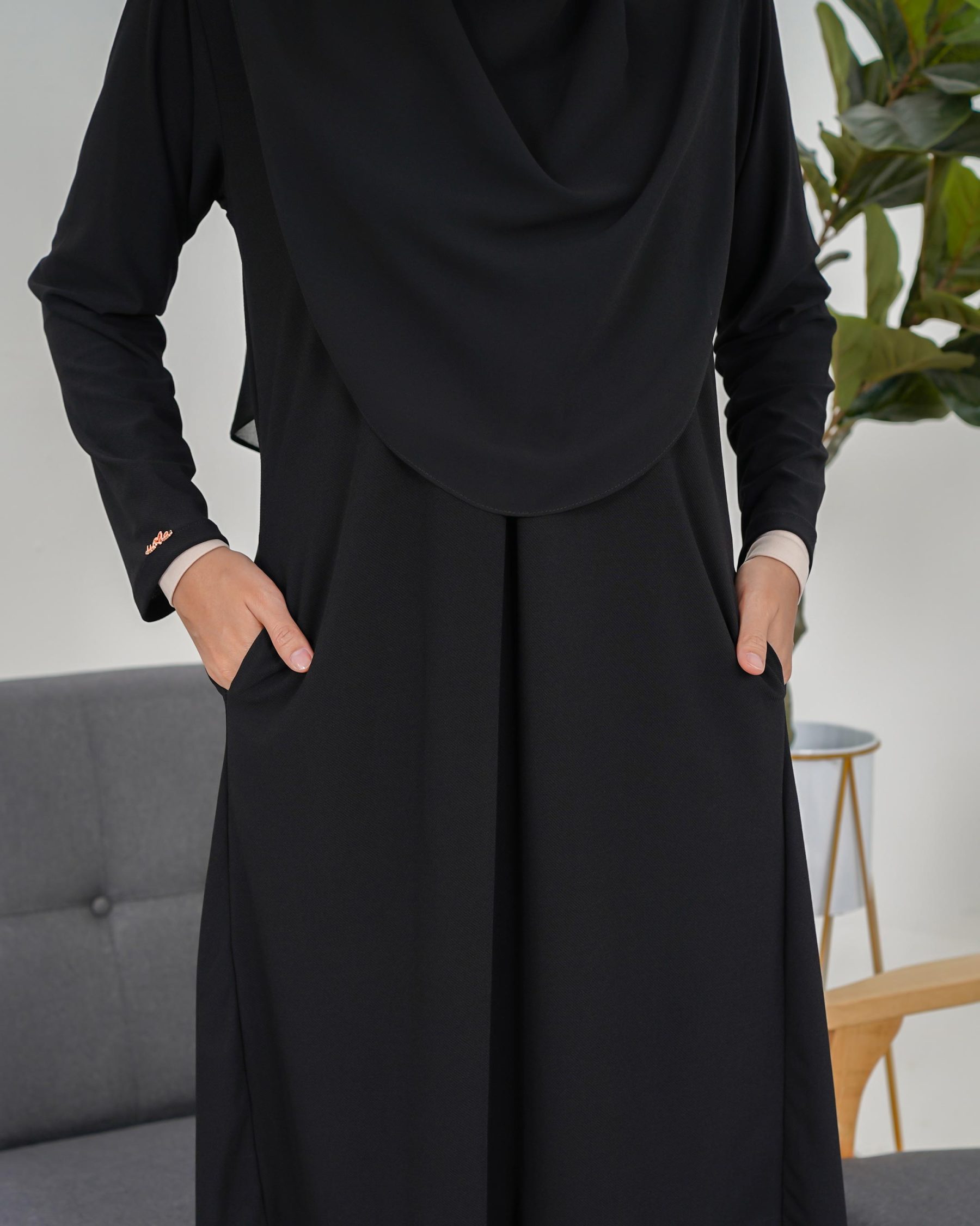 Baju Kurung Pahang Laura Plain 3.0 - Matte Black