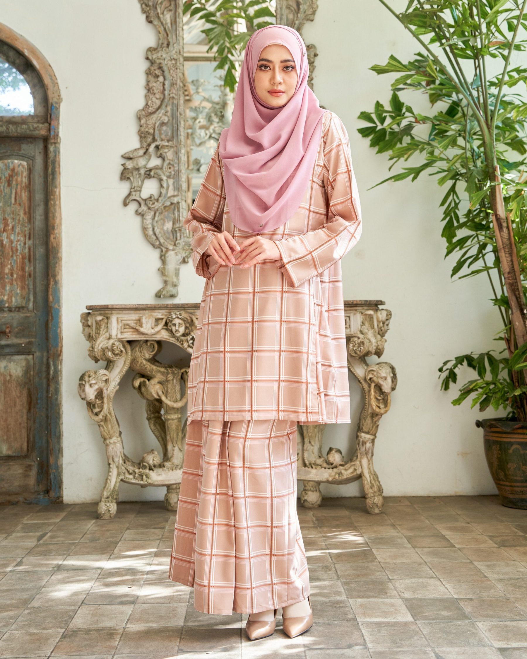 Baju Kurung Pahang Lestari - Buff Cream