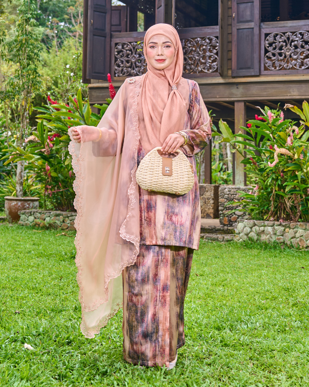 Baju Kurung Pahang Zaitun 
