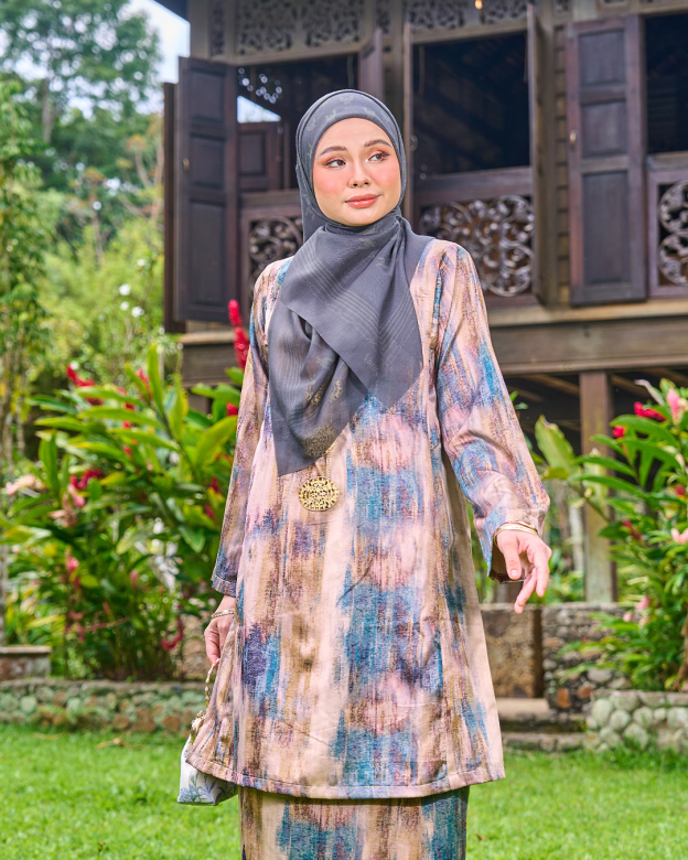Baju Kurung Pahang Zaitun 