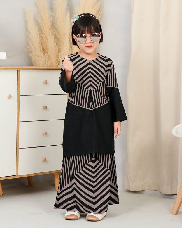Baju Kurung Pahang Rauha Kids - Dove Grey