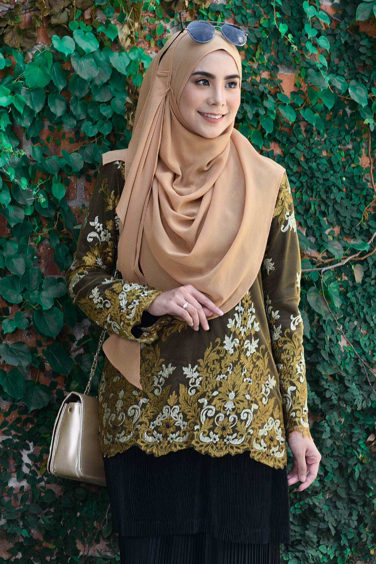 Baju Kurung Pleated Lace Victoire - Black Limo