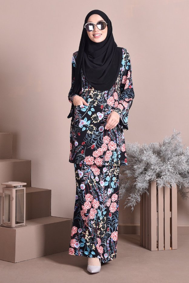 Baju Kurung Puteri Kedah Khatija - Black