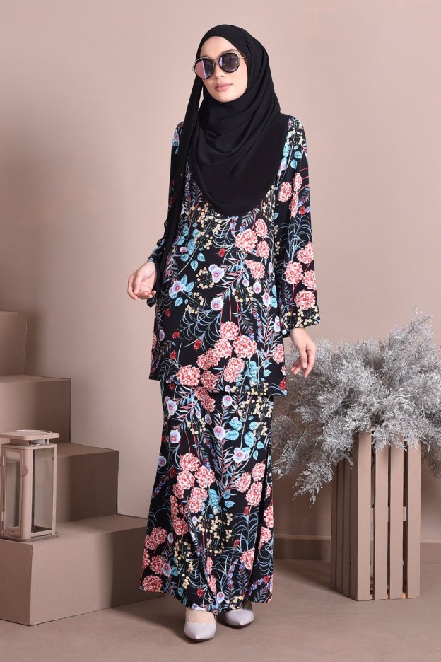 Baju Kurung Puteri Kedah Khatija - Black