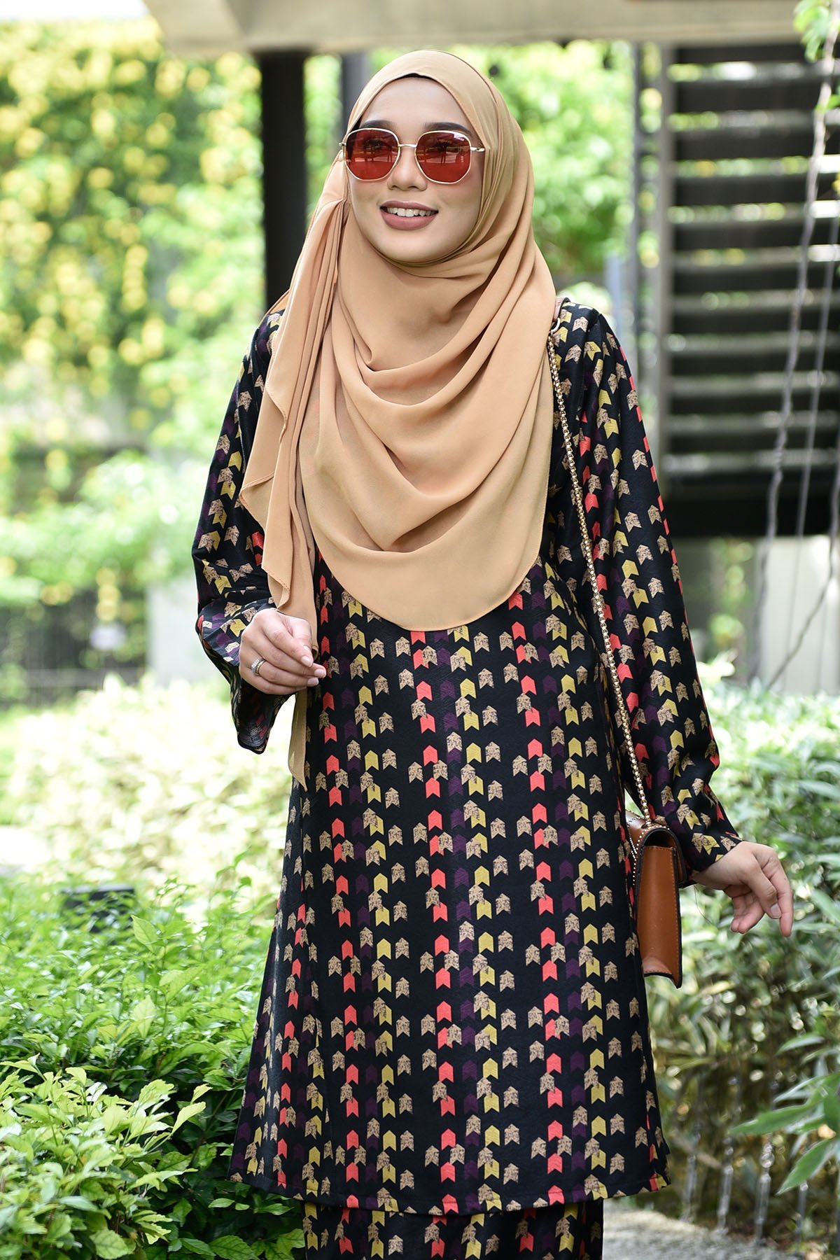 Baju Kurung Puteri Pahang - Geomatika Black
