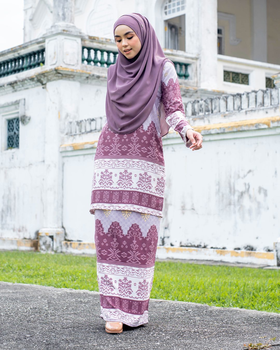 Baju Kurung Batik Renila - Thistle Purple