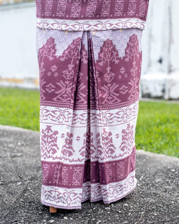 Baju Kurung Batik Renila - Thistle Purple