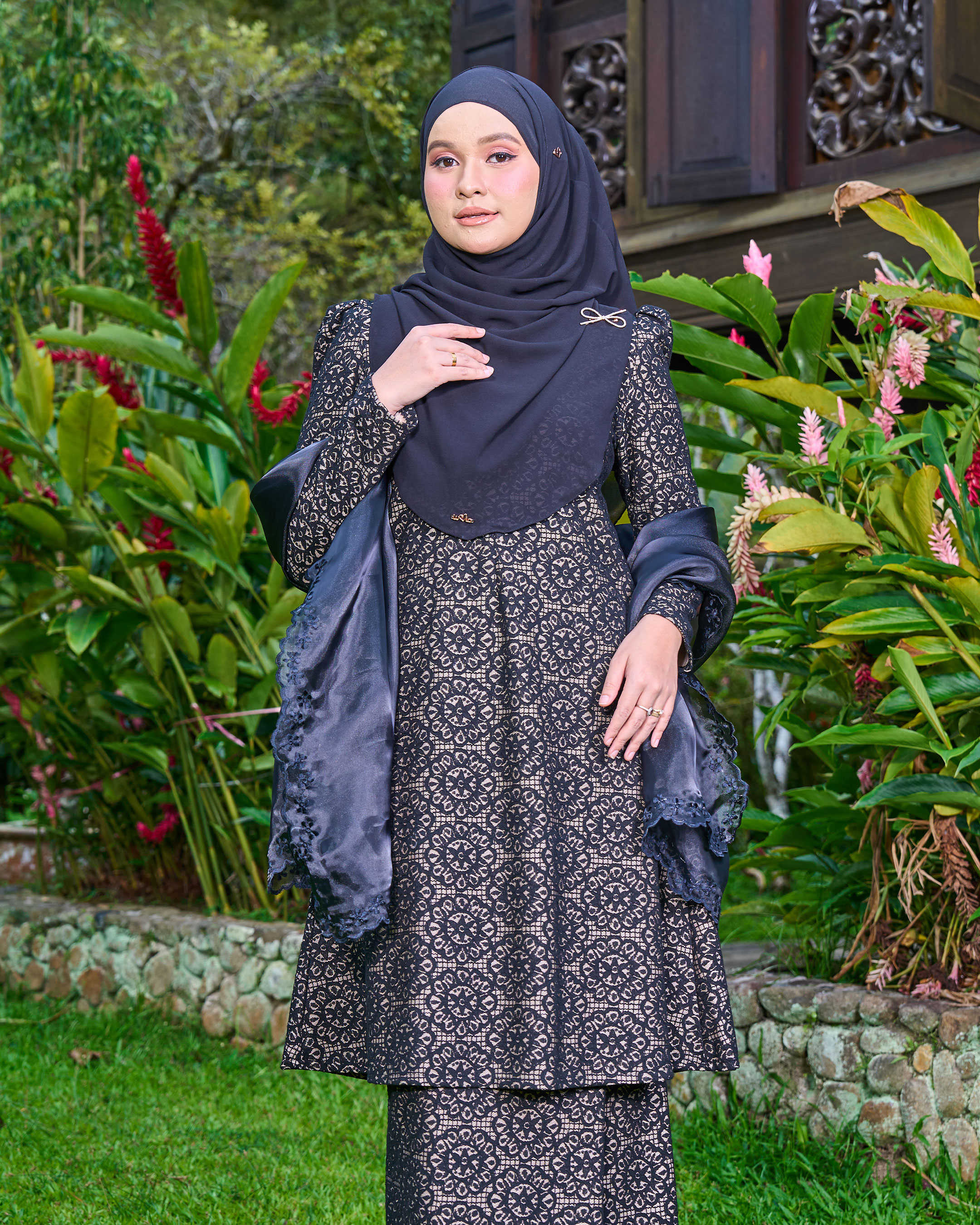 Baju Kurung Riau Lace Adiona