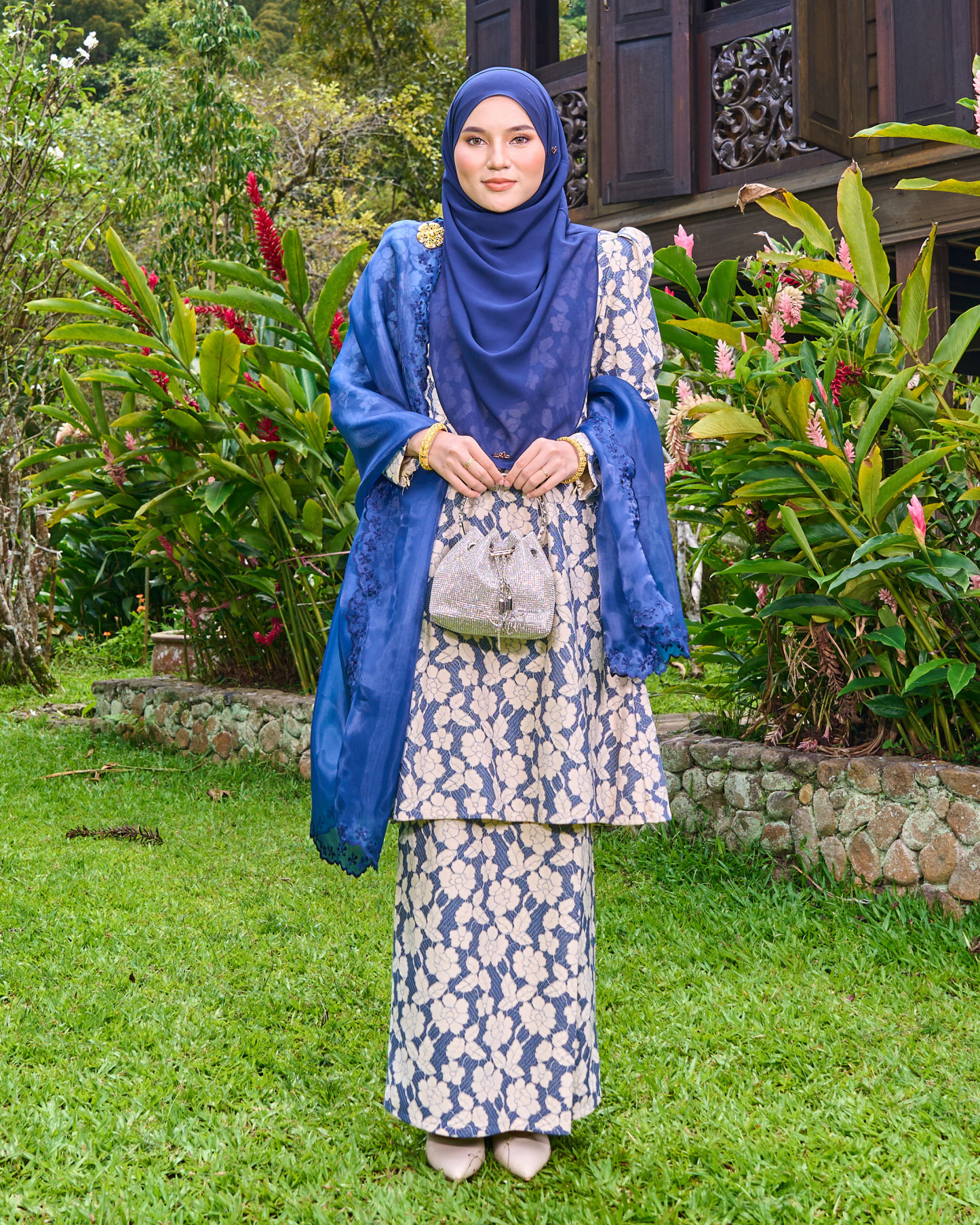 Baju Kurung Riau Lace Adiona