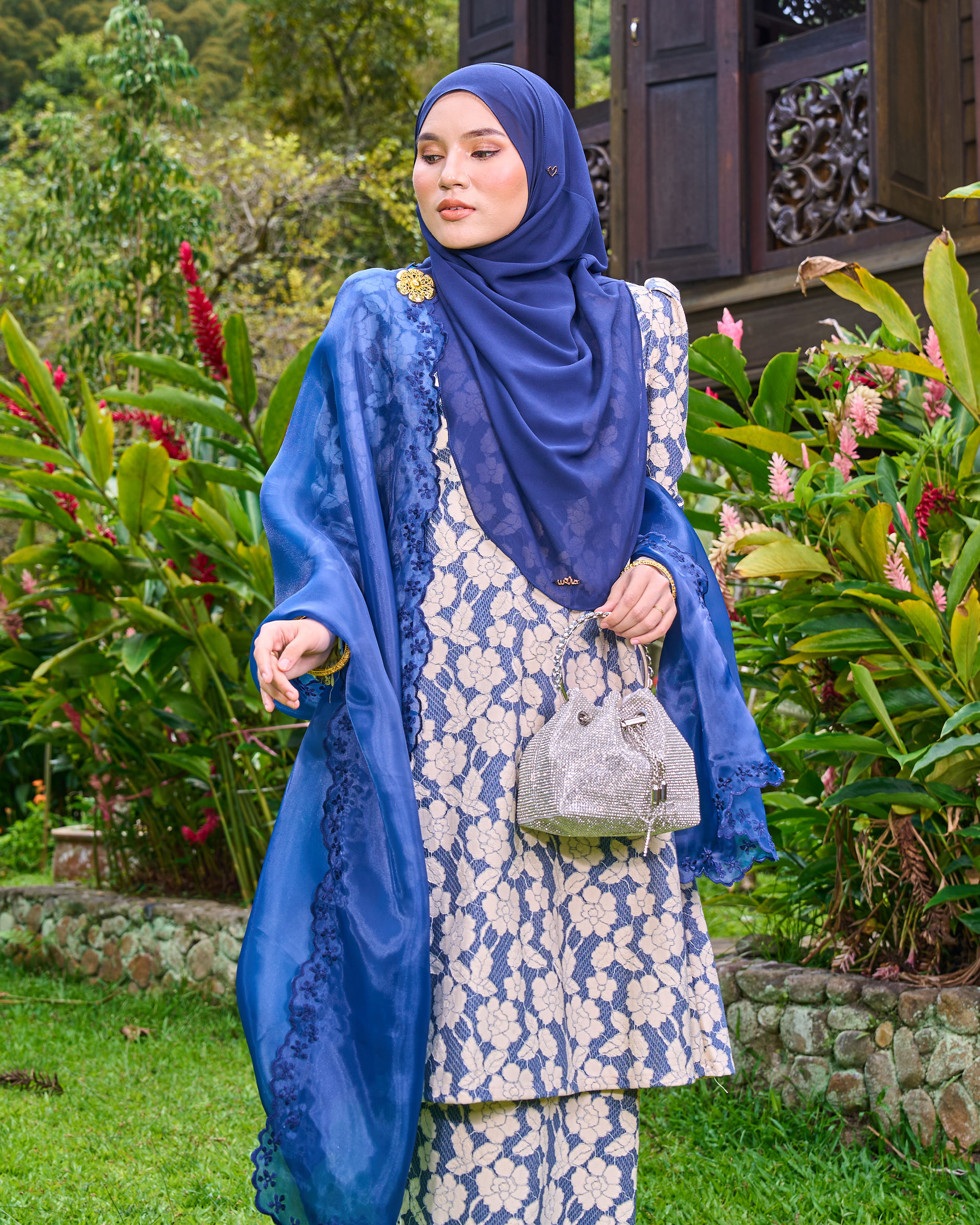 Baju Kurung Riau Lace Adiona