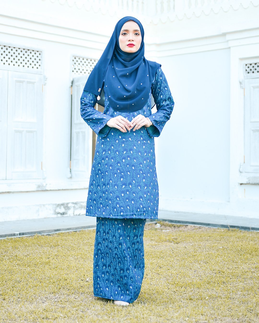 Baju Kurung Riau Lace Greece - Sea Blue