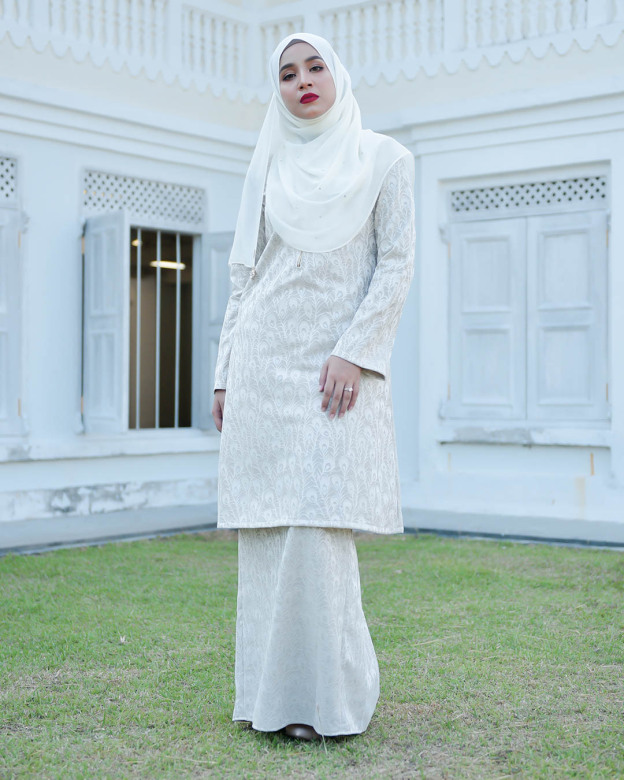 Baju Kurung Riau Lace Greece - White
