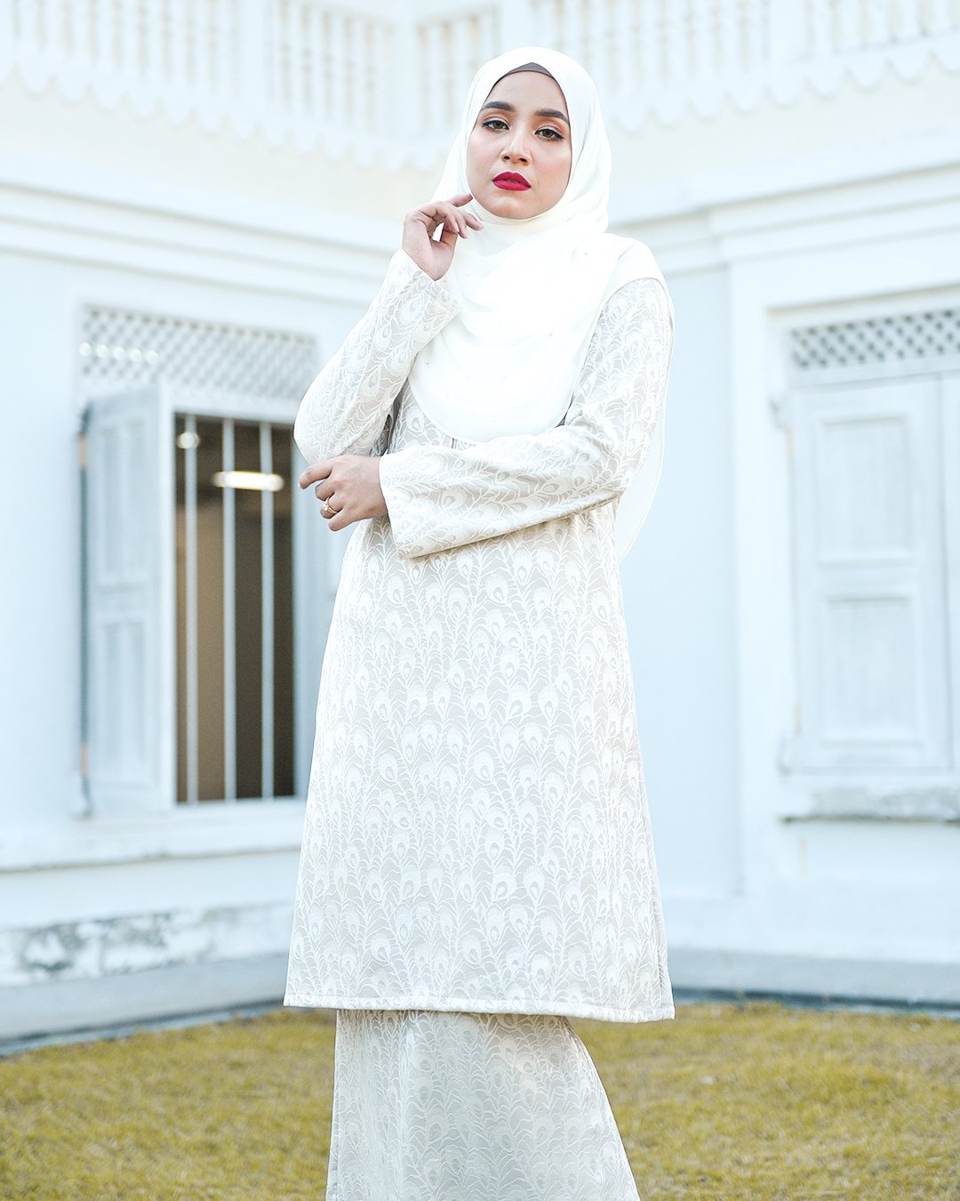 Baju Kurung Riau Lace Greece - White