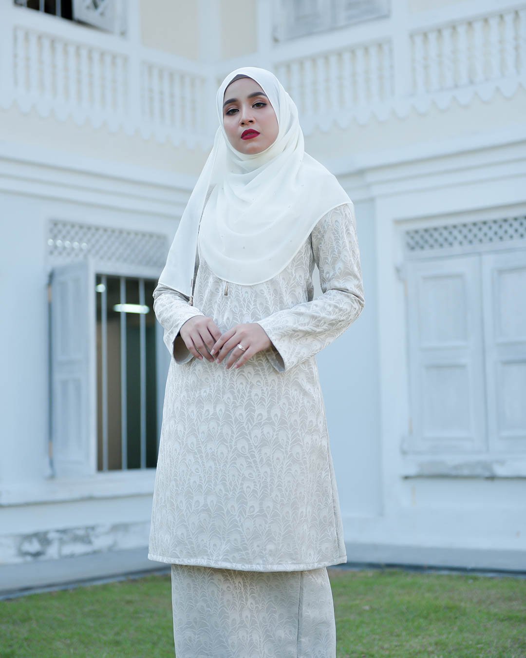 Baju Kurung Riau Lace Greece - White