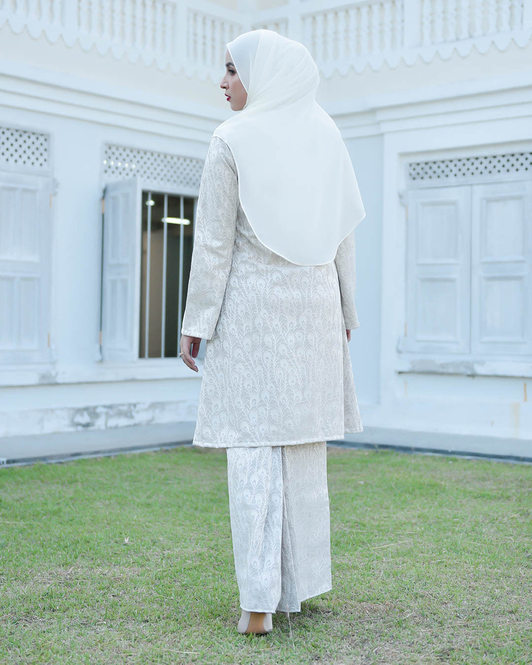 Baju Kurung Riau Lace Greece - White