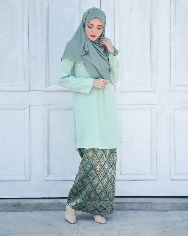 Baju Kurung Riau Pahang Songket Azneem - Herbs Green