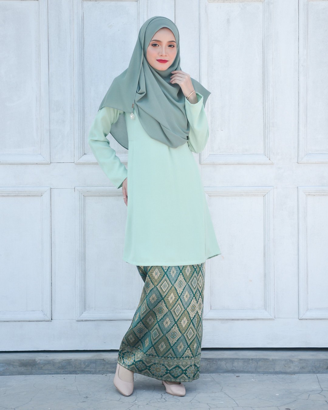 Baju Kurung Riau Pahang Songket Azneem - Herbs Green