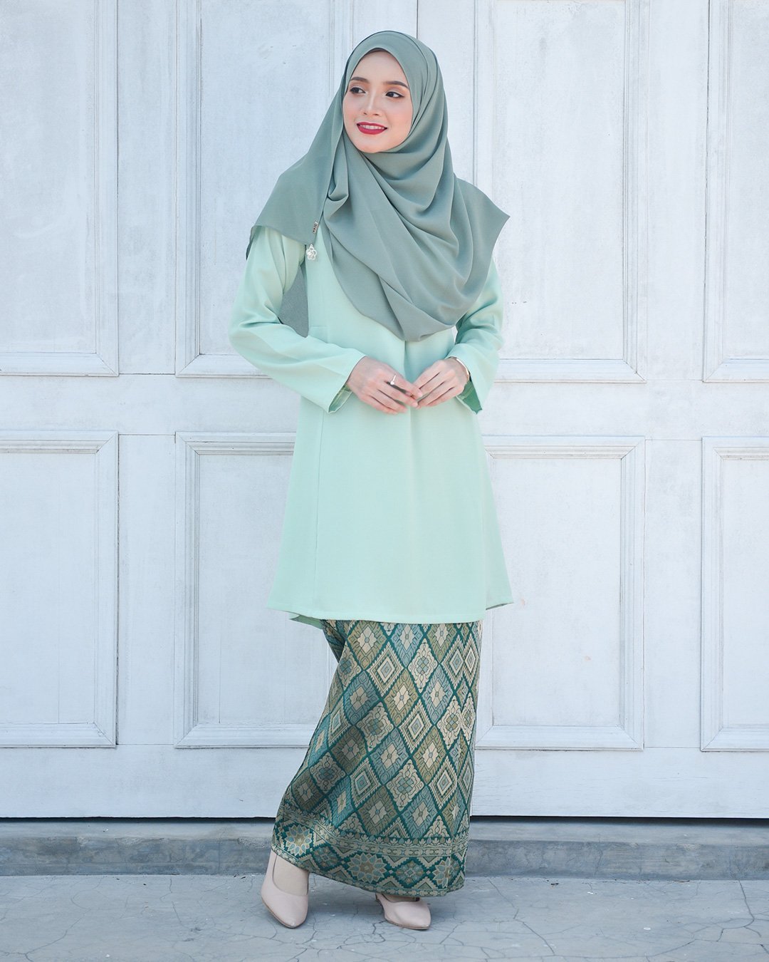 Baju Kurung Riau Pahang Songket Azneem - Herbs Green