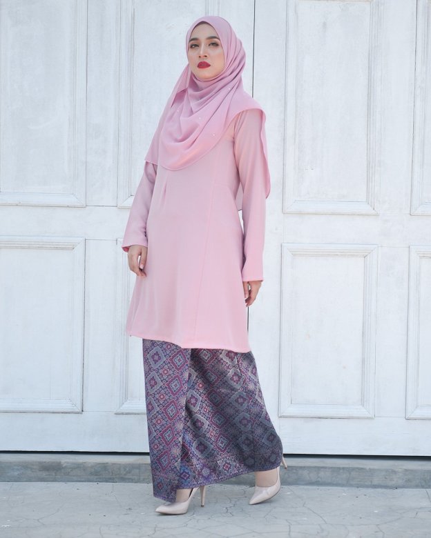 Baju Kurung Riau Pahang Songket Azneem - Petals Pink