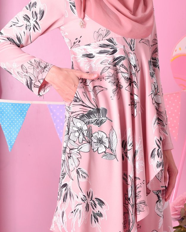 Baju Kurung Ruffle Aily - Fantasy Peach