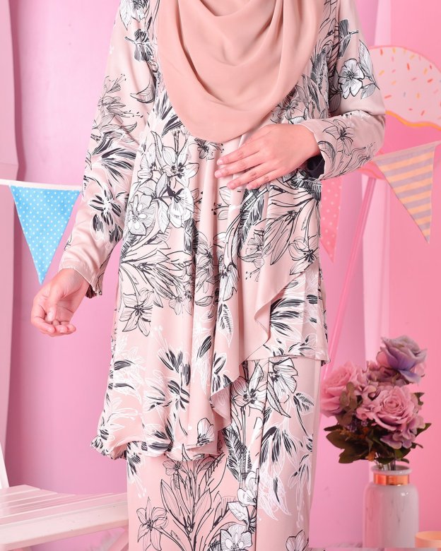 Baju Kurung Ruffle Aily - Froth Brown