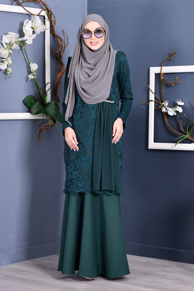 Baju Kurung Lace Sabrina - Emerald Green