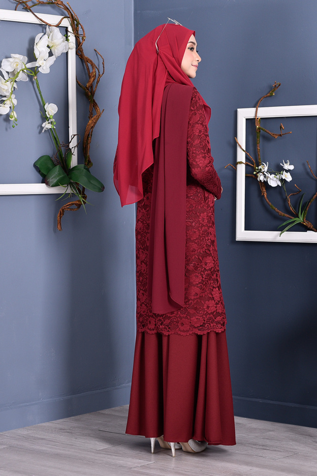 Baju Kurung Lace Sabrina - Vouge Red