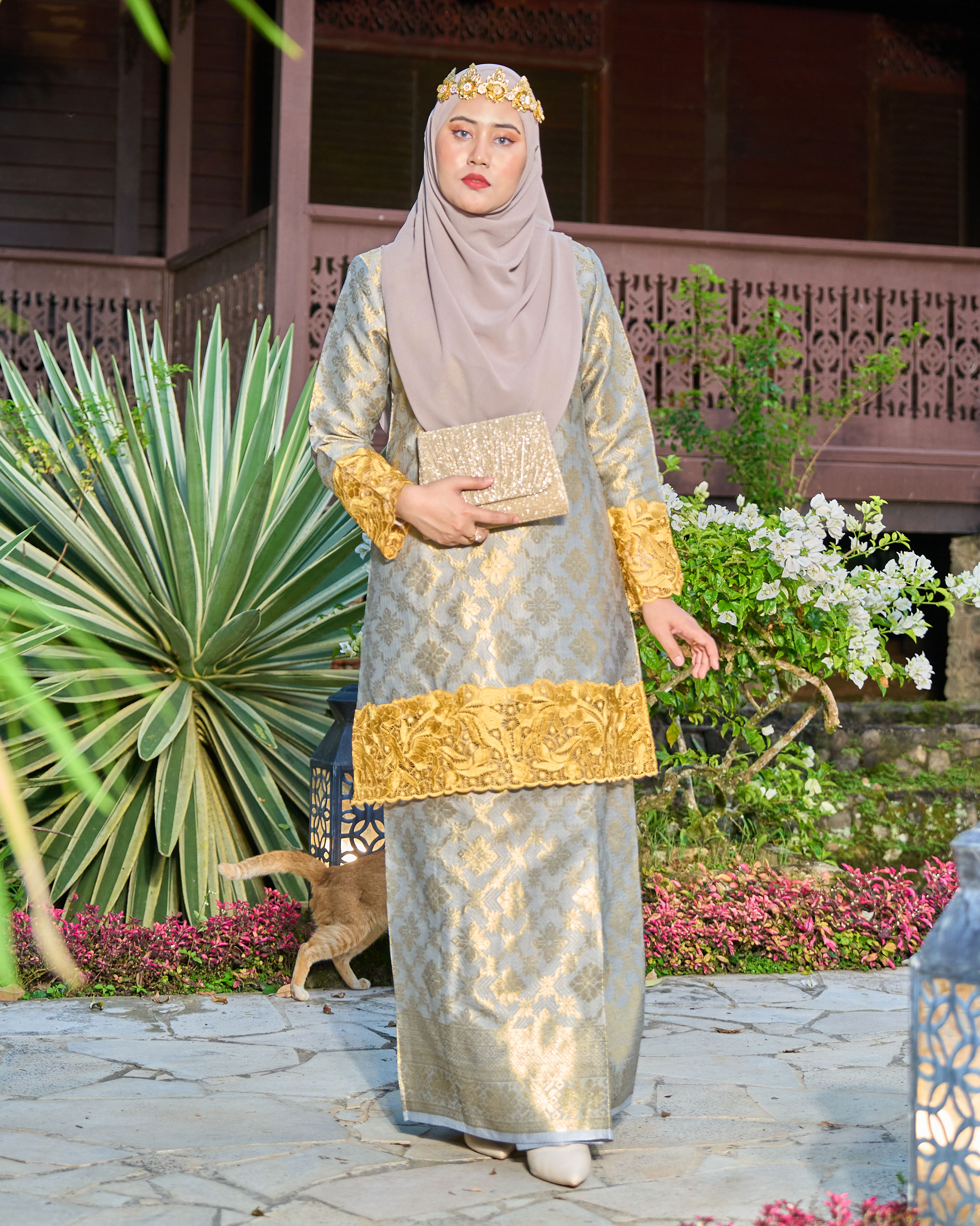 Baju Kurung Songket Adriana