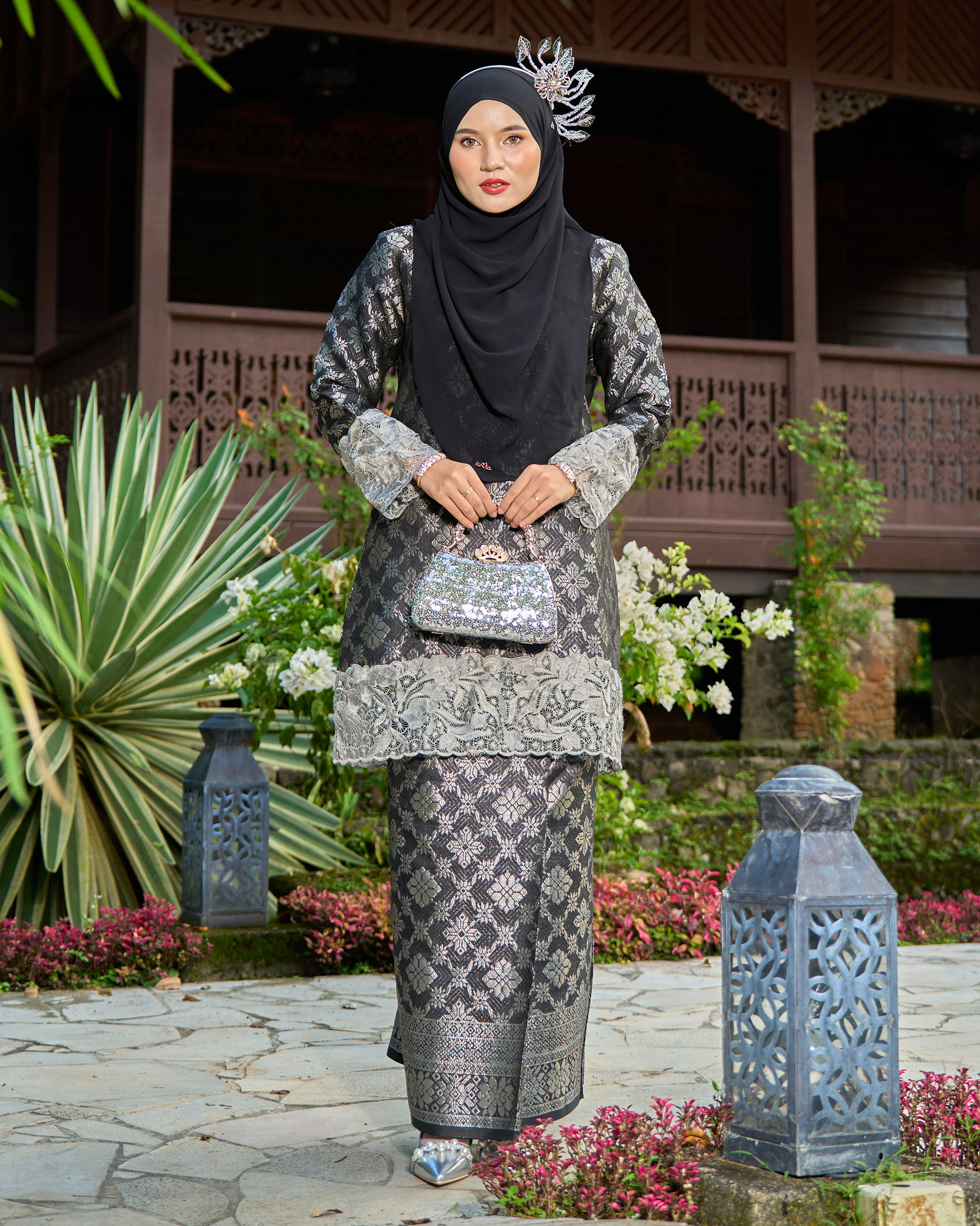 Baju Kurung Songket Adriana