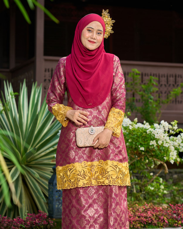 Baju Kurung Songket Adriana