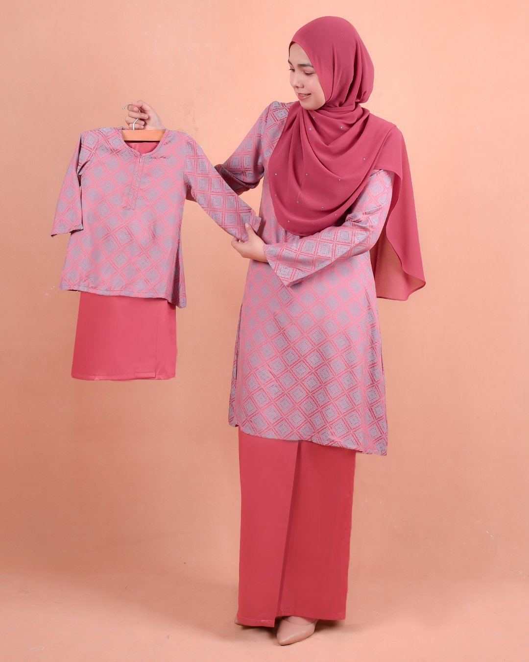 Baju Kurung Riau Songket Azmyn Kids - Berry Pink