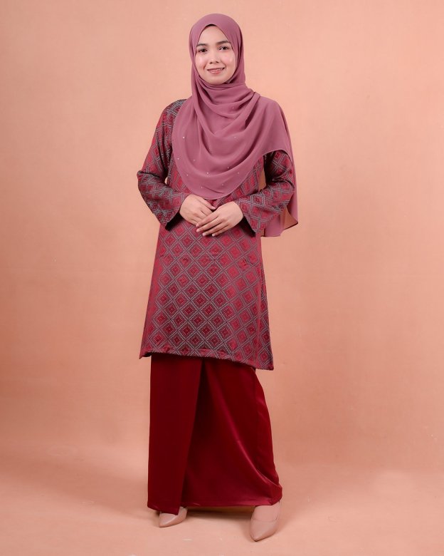 Baju Kurung Riau Songket Azmyn - Strawberry Red