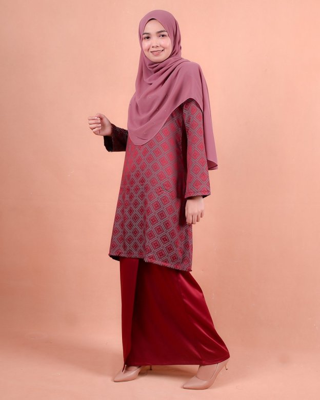 Baju Kurung Riau Songket Azmyn - Strawberry Red