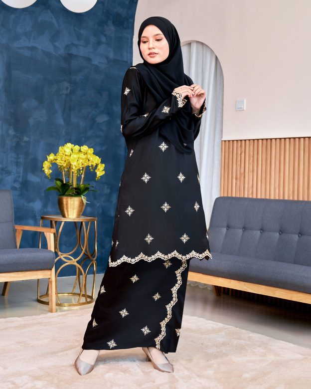 Baju Kurung Sulam Songket Tun Lestari - Cempaka Black