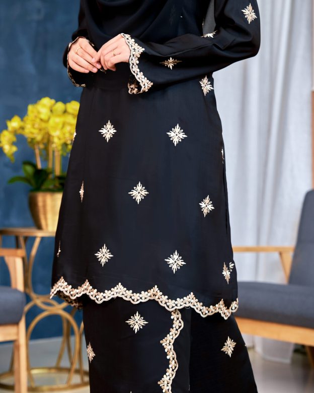 Baju Kurung Sulam Songket Tun Lestari - Cempaka Black