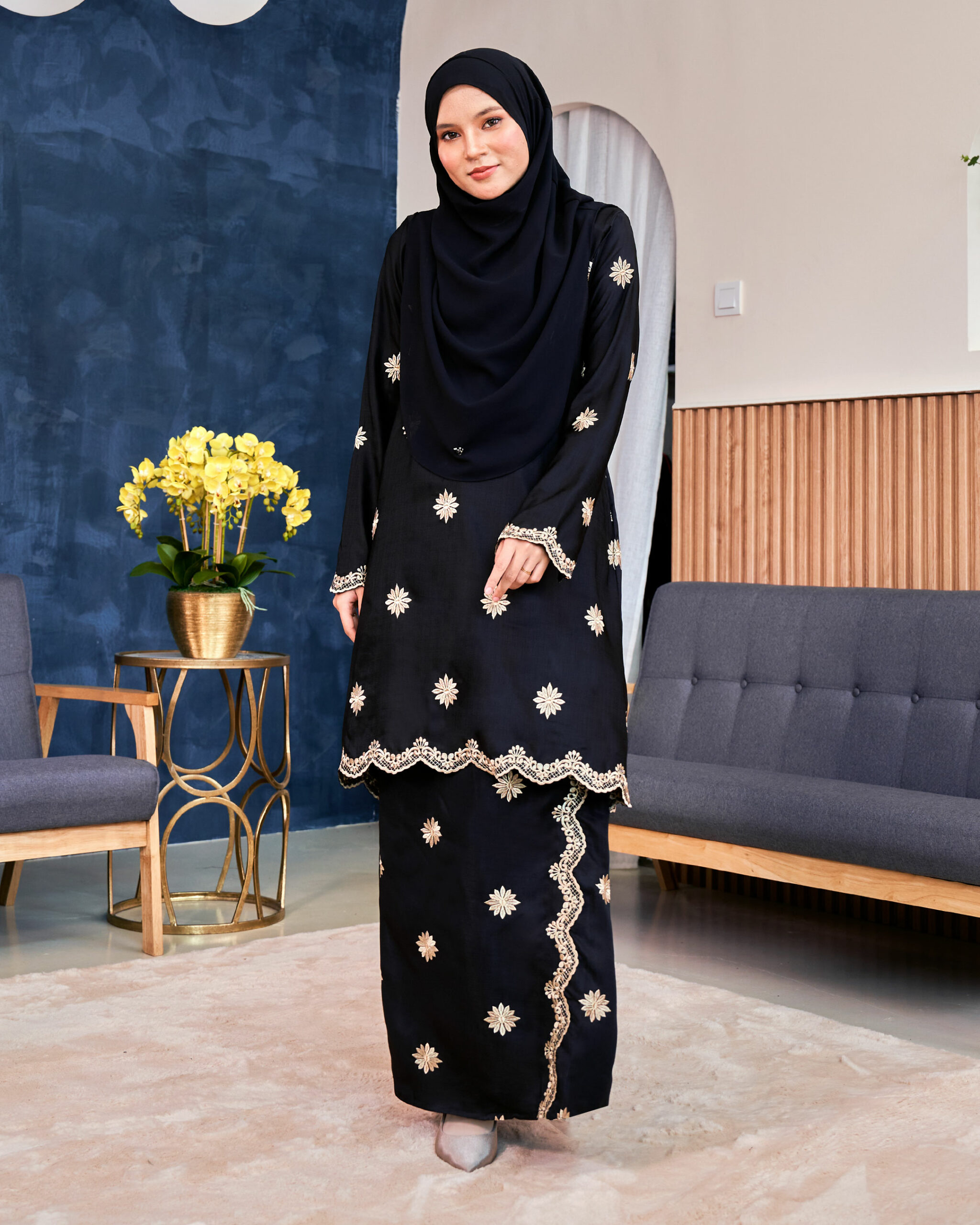 Baju Kurung Sulam Songket Tun Lestari - Melur Black