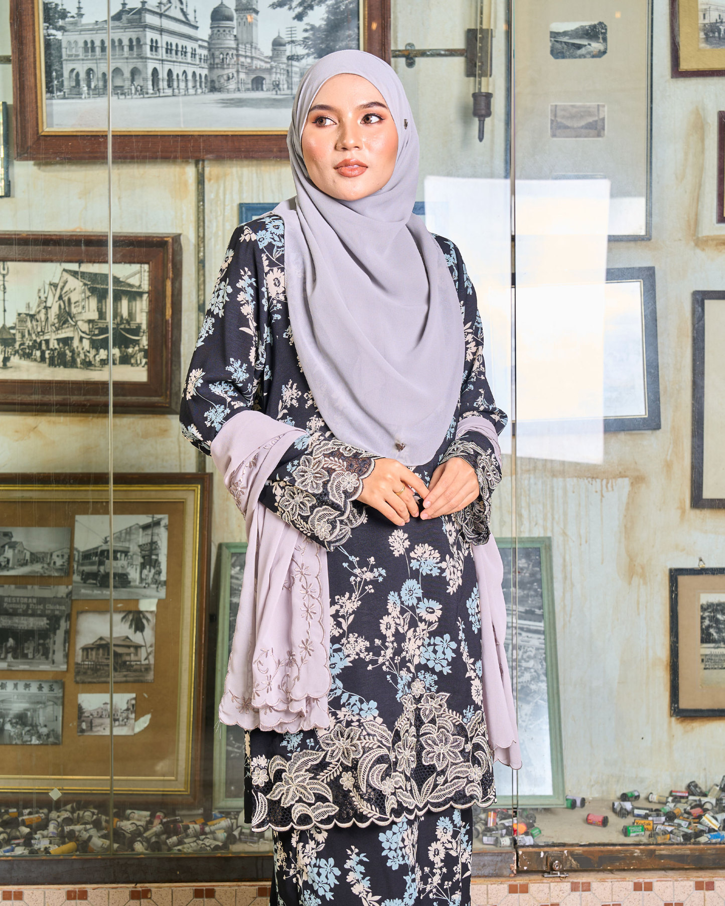 Baju Kurung Sulam Lace Aylin