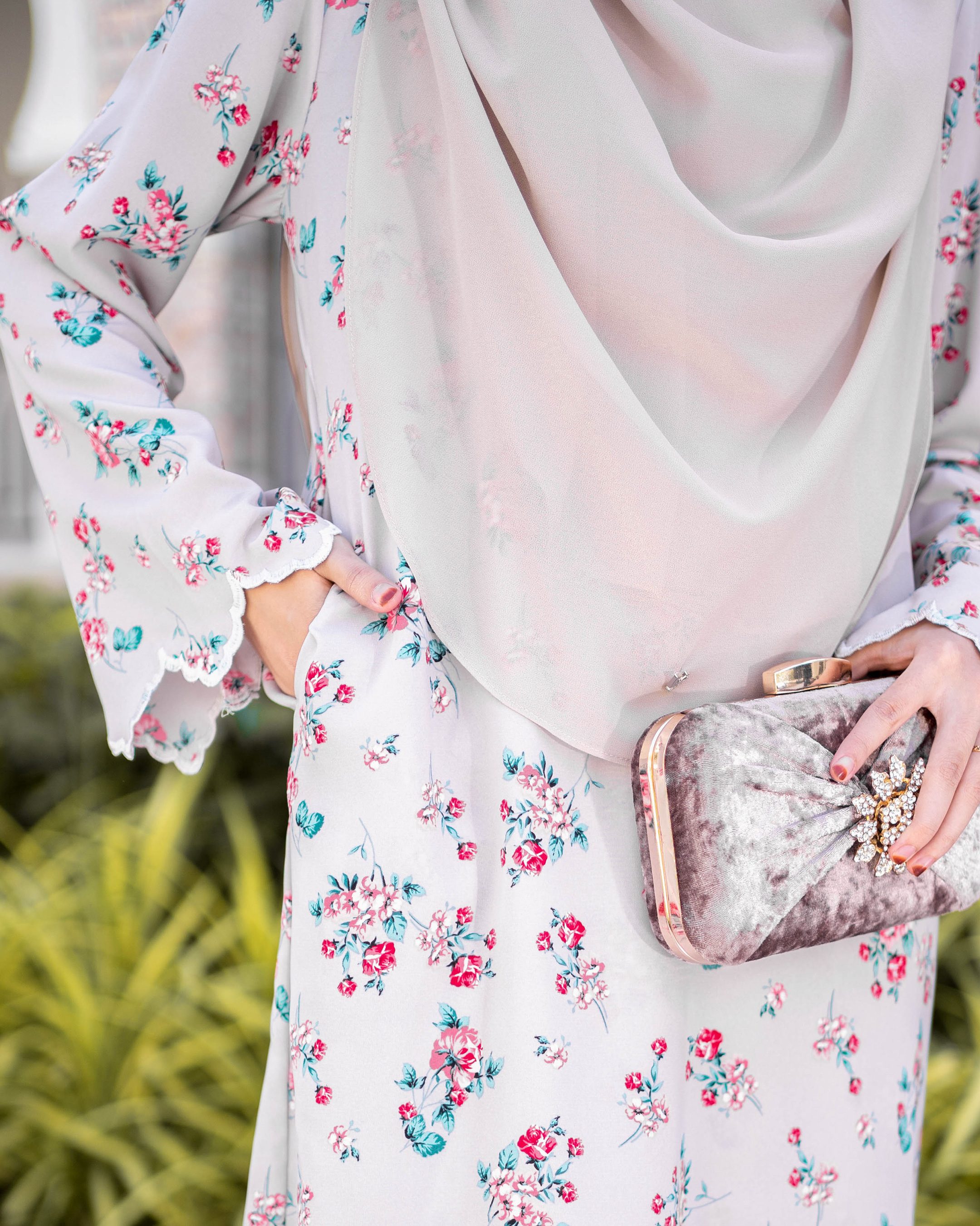 Baju Kurung Sulam Lahina Laluna X MCC - Greyish Nude