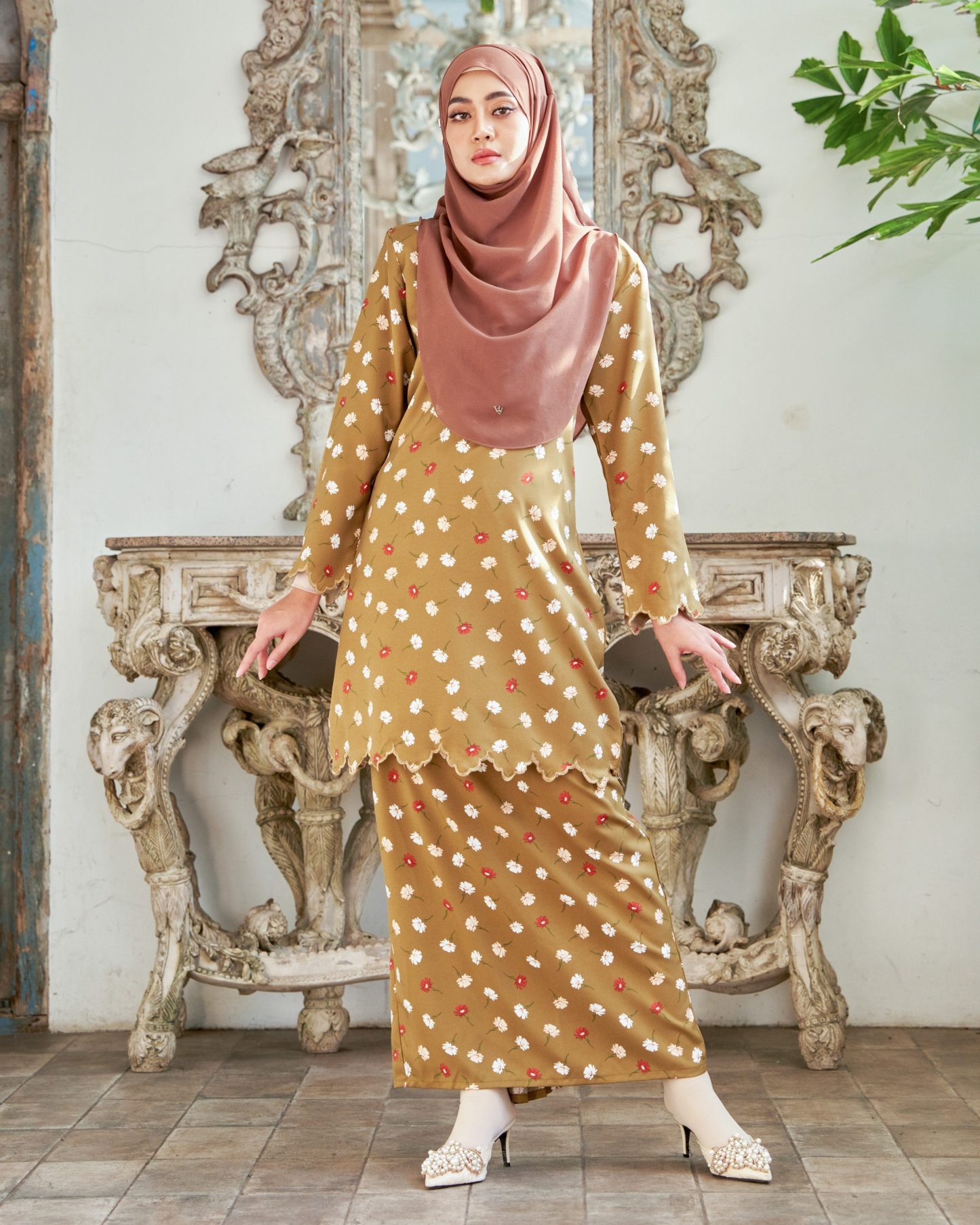 Baju Kurung Sulam Lirnia - Daisy Bronze